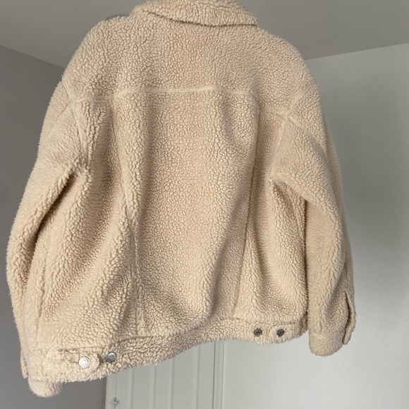 Beige Fuzzy Jacket Size large - Picture 2 of 3